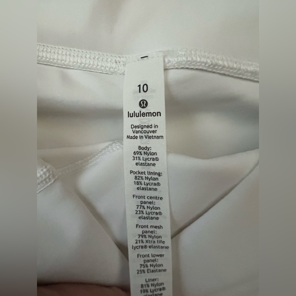 LULULEMON Mesh In Motion Crop 23" EUC - Picture 10 of 12